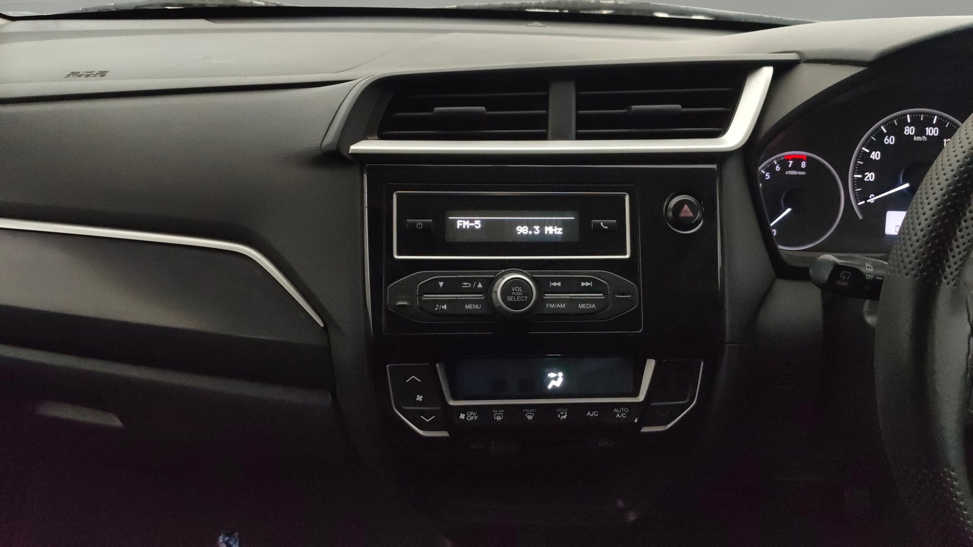 View 2018 Honda BR-V E Diesel Image 18 Used 2018 Honda BR-V E Diesel Image 18