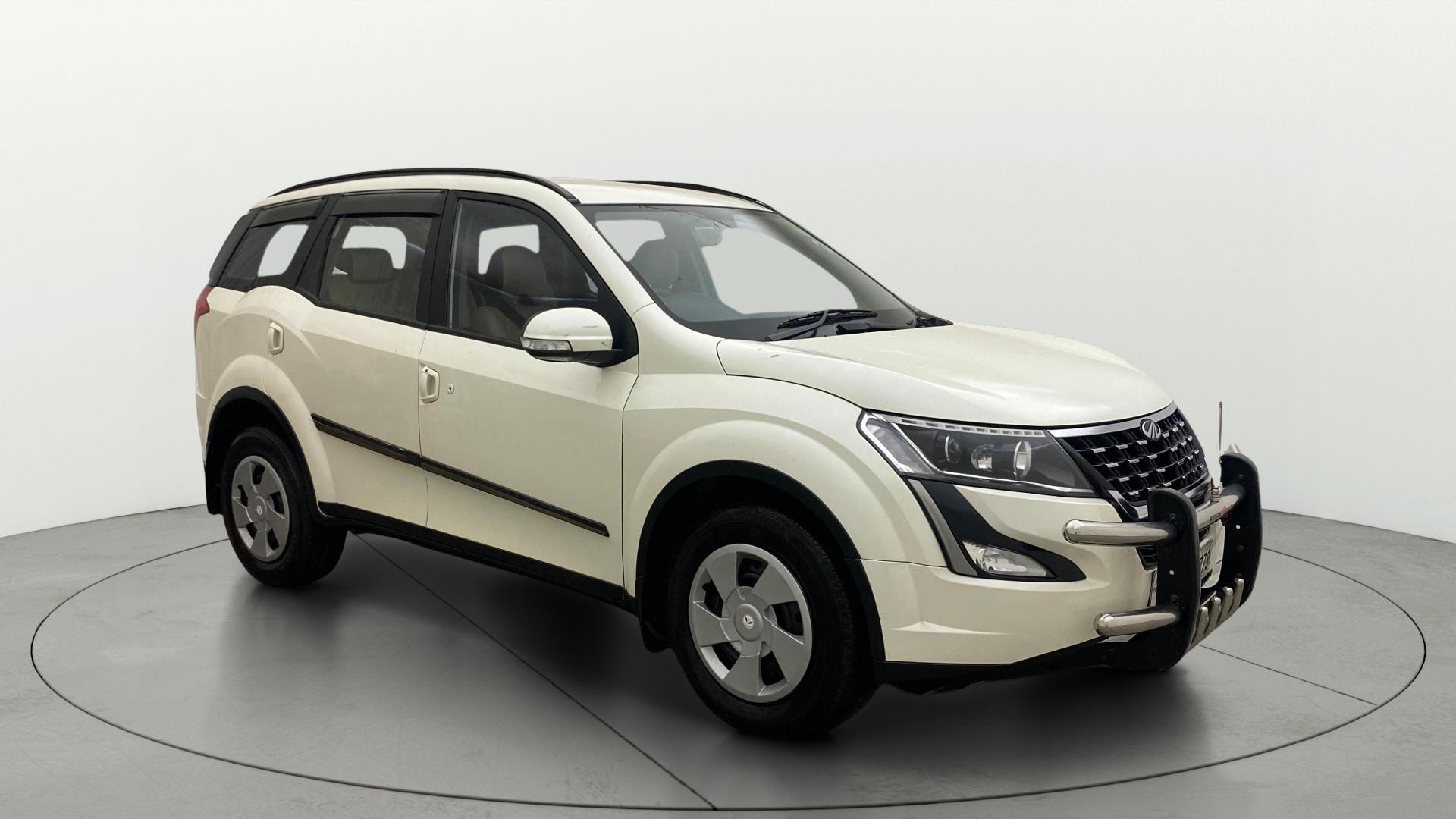 Used 2021 Mahindra XUV500 Used 2021 Mahindra XUV500