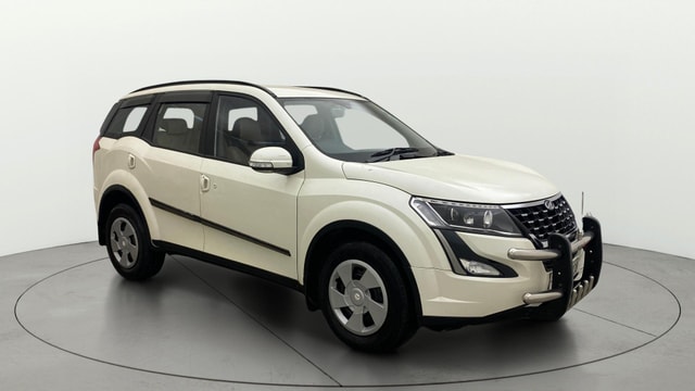 View Mahindra XUV500 Image 38 Used Mahindra XUV500 Image 38
