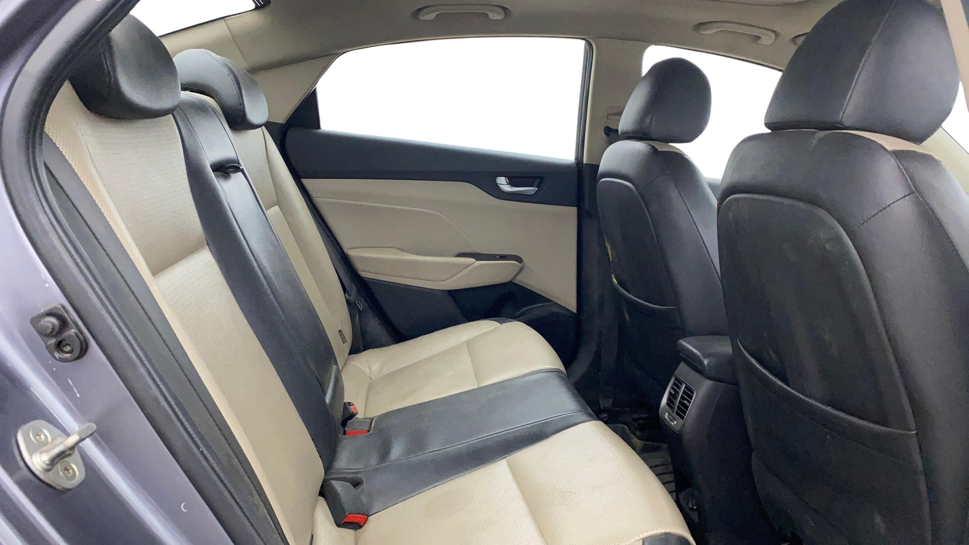 View 2018 Hyundai Verna 1.6 VTVT SX (O) Image 36 Used 2018 Hyundai Verna 1.6 VTVT SX (O) Image 36