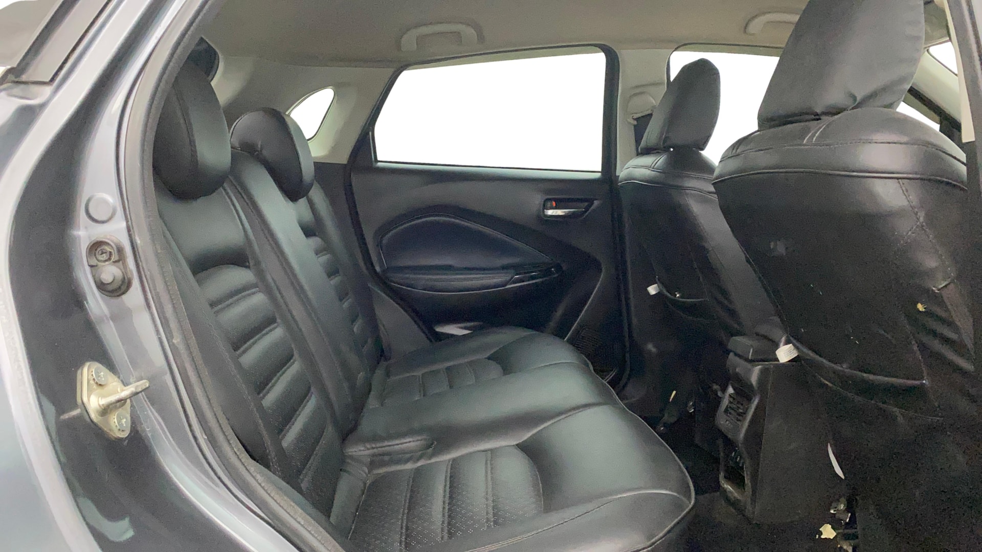 View 2022 Maruti Suzuki 1000 Base Variant Image 30 Used 2022 Maruti Suzuki 1000 Base Variant Image 30