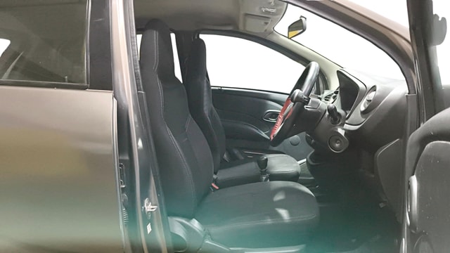 View Datsun Redi GO Image 17 Used Datsun Redi GO Image 17