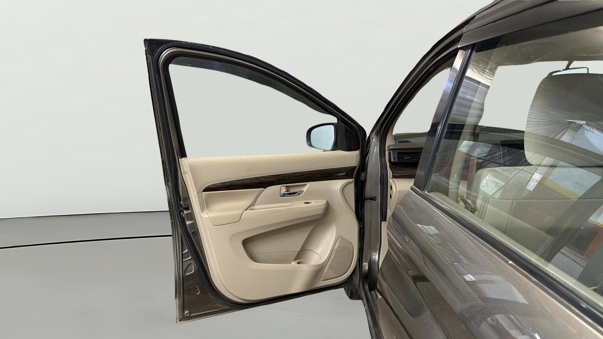 View 2019 Maruti Suzuki 1000 Base Variant Image 32 Used 2019 Maruti Suzuki 1000 Base Variant Image 32
