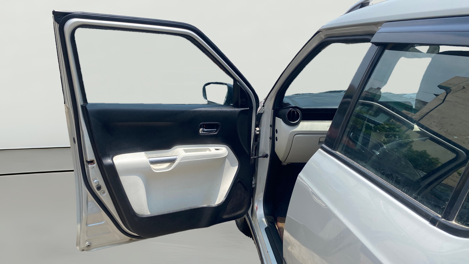 View 2021 Maruti Suzuki 1000 Base Variant Image 30 Used 2021 Maruti Suzuki 1000 Base Variant Image 30