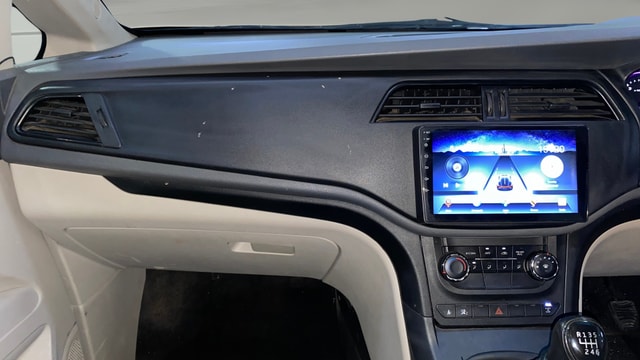 View Mahindra Marazzo Image 18 Used Mahindra Marazzo Image 18