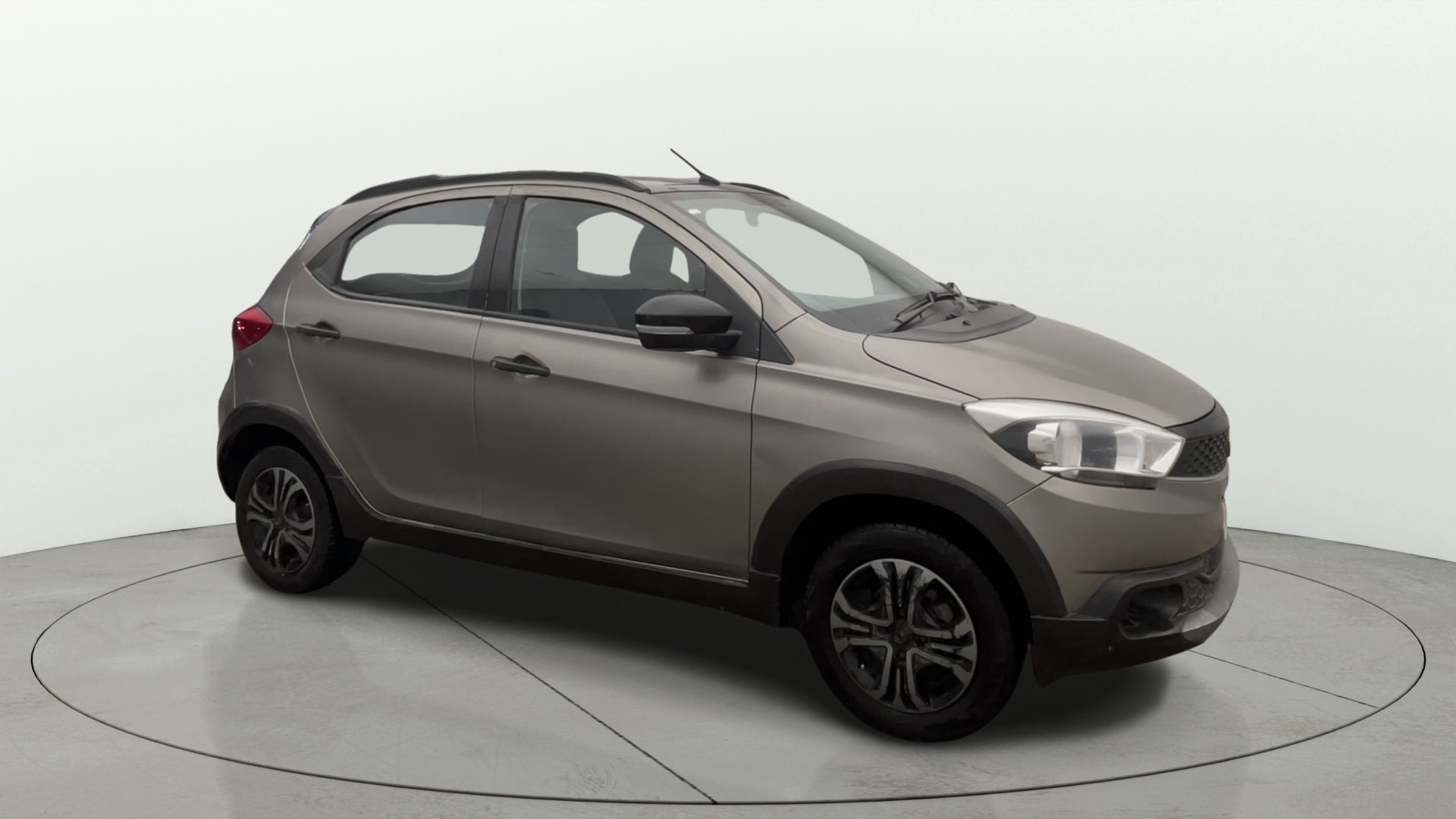 Used 2018 Tata Tiago NRG Used 2018 Tata Tiago NRG