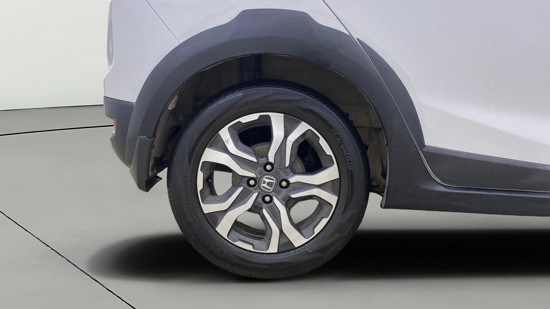 View 2017 Honda WR-V S MT Diesel Edge Edition Image 25 Used 2017 Honda WR-V S MT Diesel Edge Edition Image 25