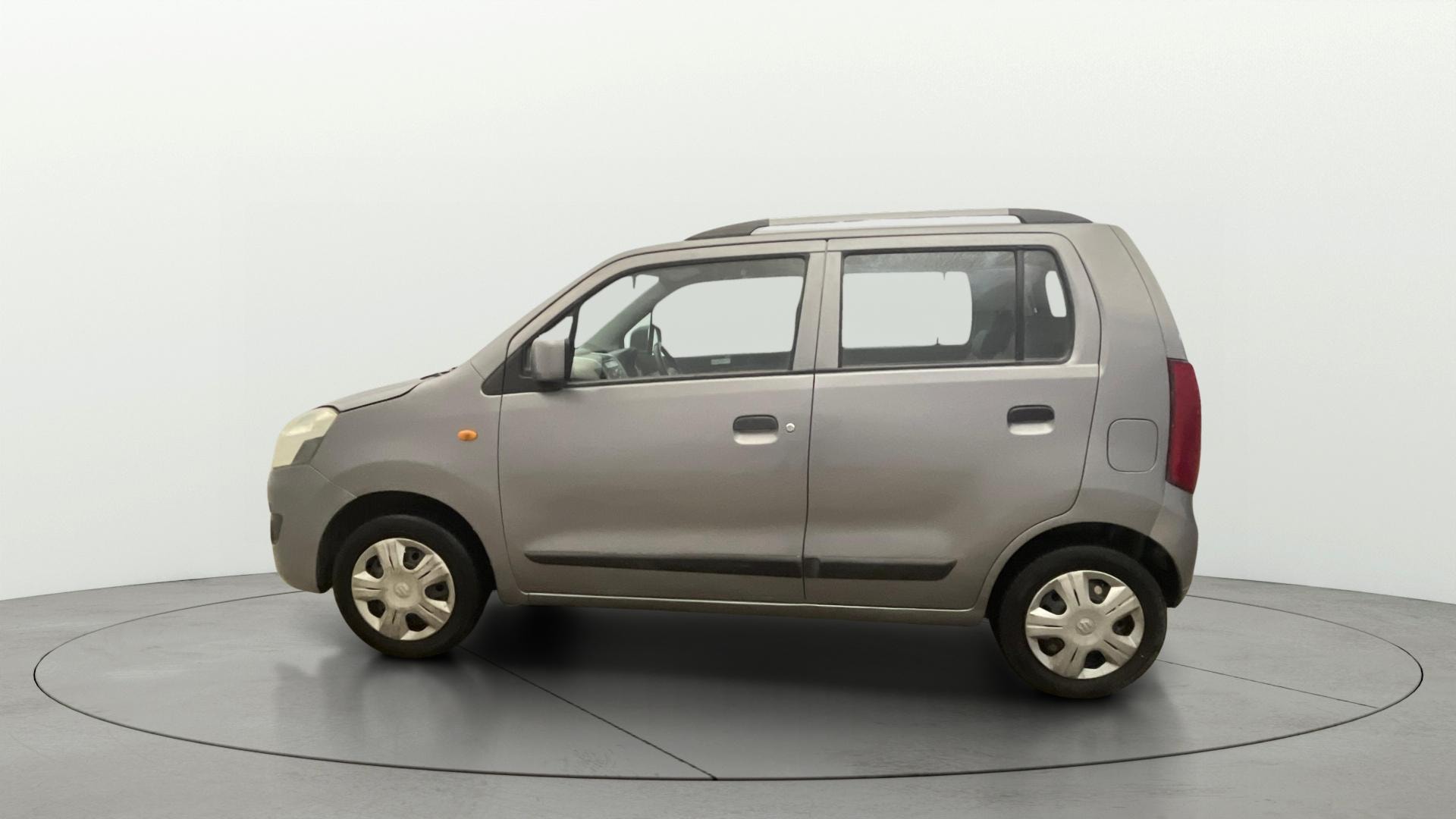 Used 2016 Maruti Suzuki 1000 Used 2016 Maruti Suzuki 1000