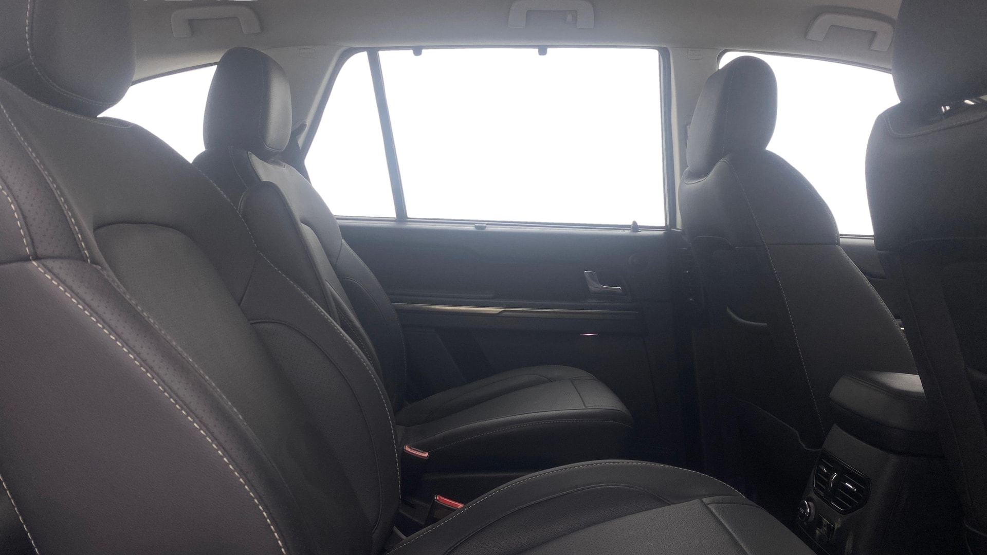 View 2017 Tata Hexa XT 4X4 Image 36 Used 2017 Tata Hexa XT 4X4 Image 36