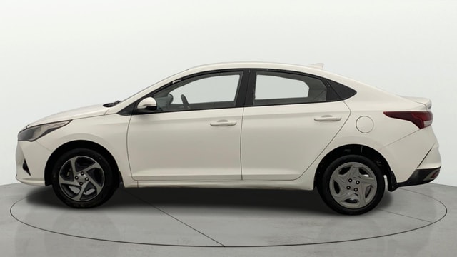 View Hyundai Verna Image 5 Used Hyundai Verna Image 5
