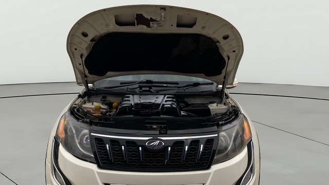 View Mahindra XUV500 Image 20 Used Mahindra XUV500 Image 20