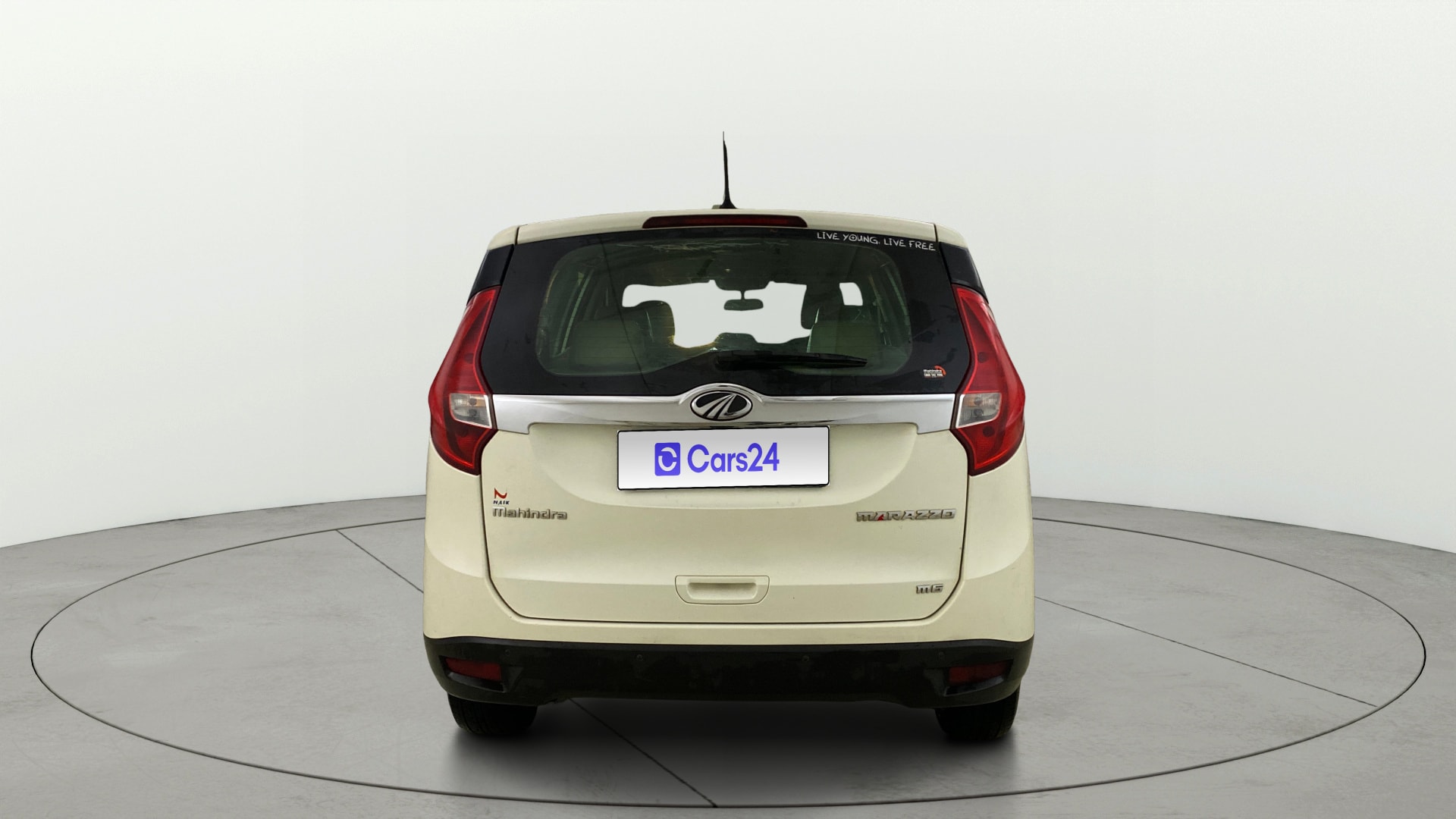 View 2018 Mahindra Marazzo M6 8-Seater Image 39 Used 2018 Mahindra Marazzo M6 8-Seater Image 39