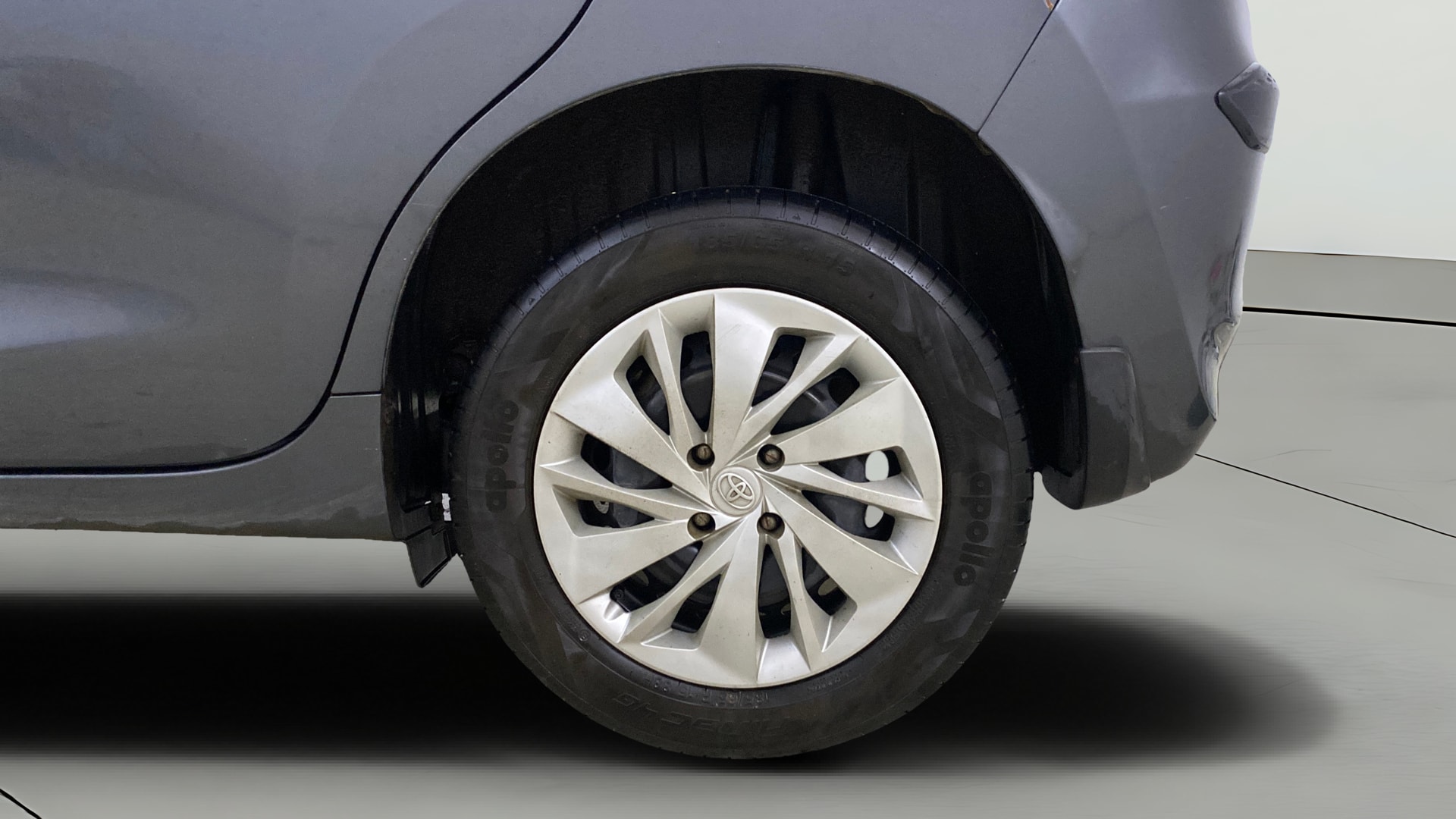 View 2024 Toyota Glanza S MT Image 11 Used 2024 Toyota Glanza S MT Image 11