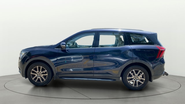 View Mahindra XUV700 Image 28 Used Mahindra XUV700 Image 28