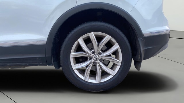 View Volkswagen Tiguan Image 8 Used Volkswagen Tiguan Image 8