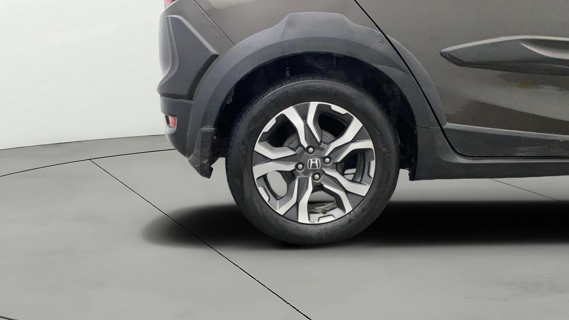 View 2017 Honda WR-V S MT Diesel Edge Edition Image 25 Used 2017 Honda WR-V S MT Diesel Edge Edition Image 25