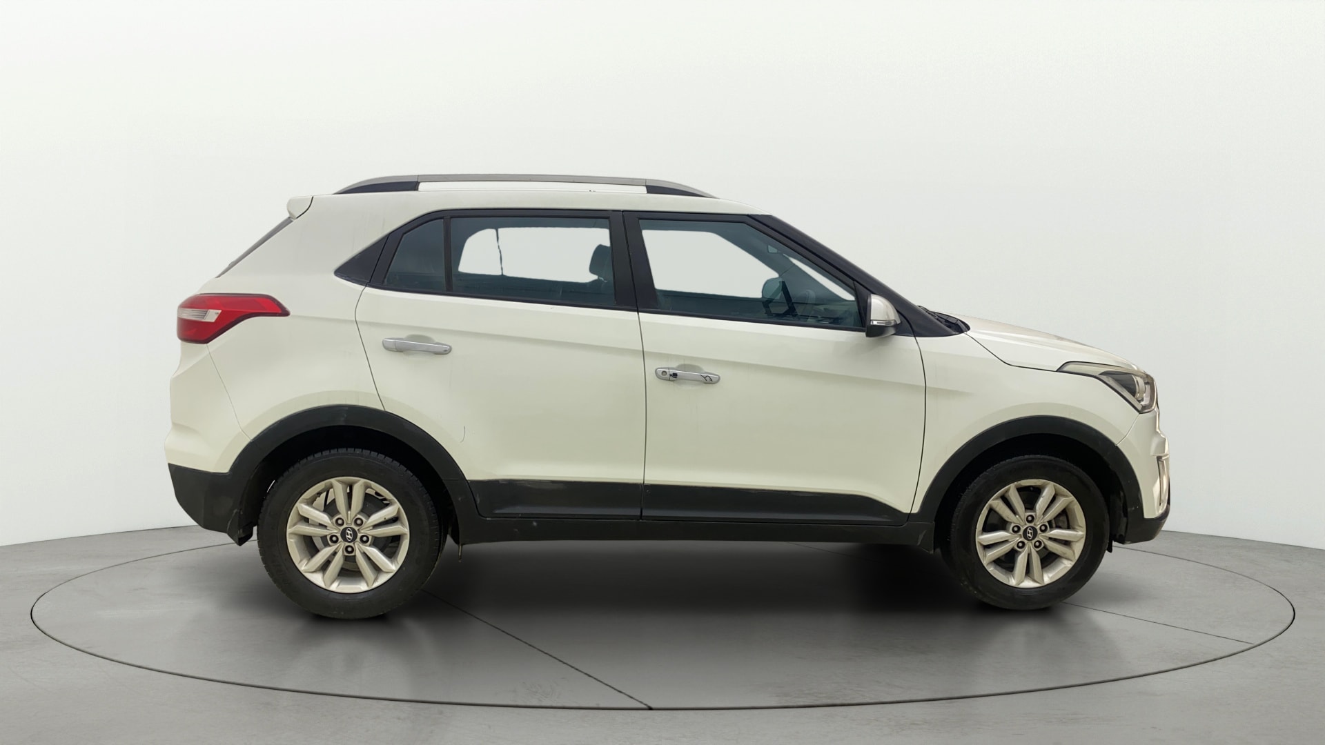 View 2016 Hyundai Creta 1.6 SX Plus Petrol Image 8 Used 2016 Hyundai Creta 1.6 SX Plus Petrol Image 8