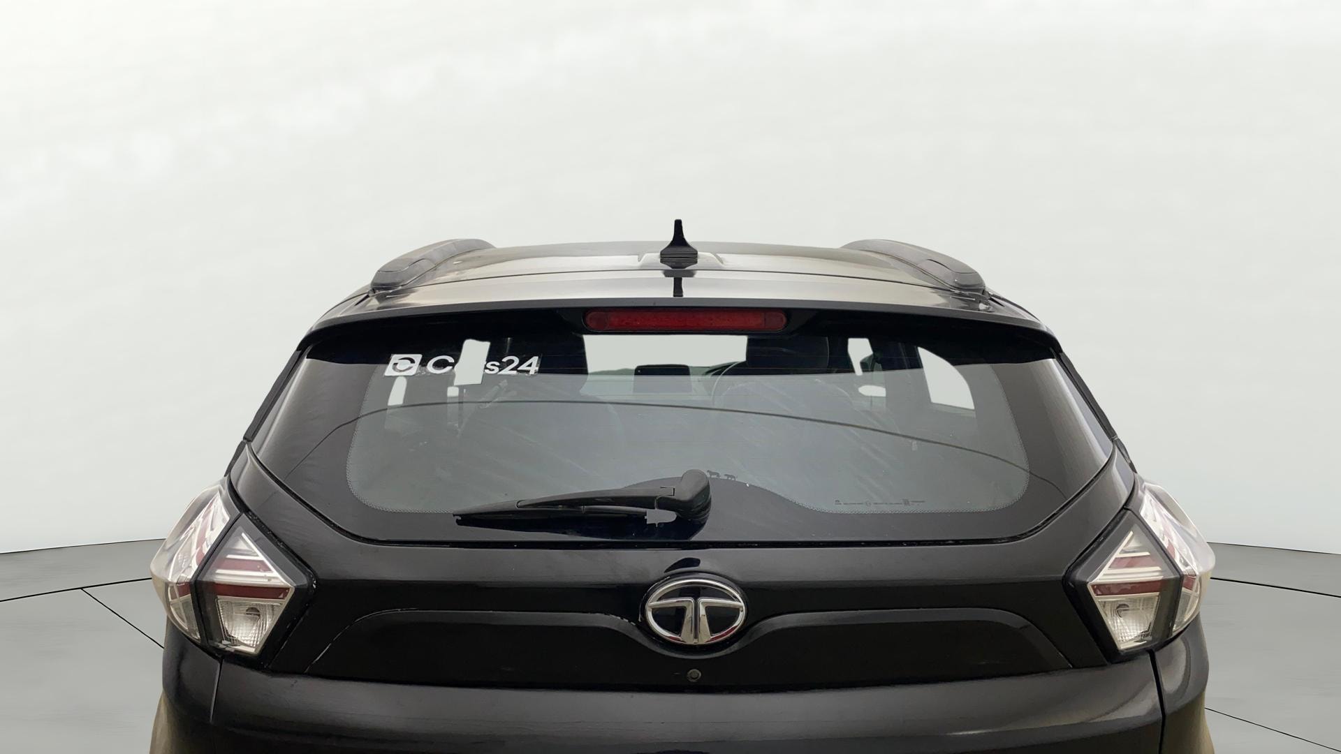 View 2022 Tata Nexon Revotron XZ Plus Dark Image 4 Used 2022 Tata Nexon Revotron XZ Plus Dark Image 4