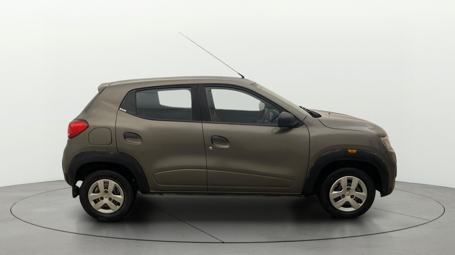 View 2016 Renault Kwid RXL Image 8 Used 2016 Renault Kwid RXL Image 8