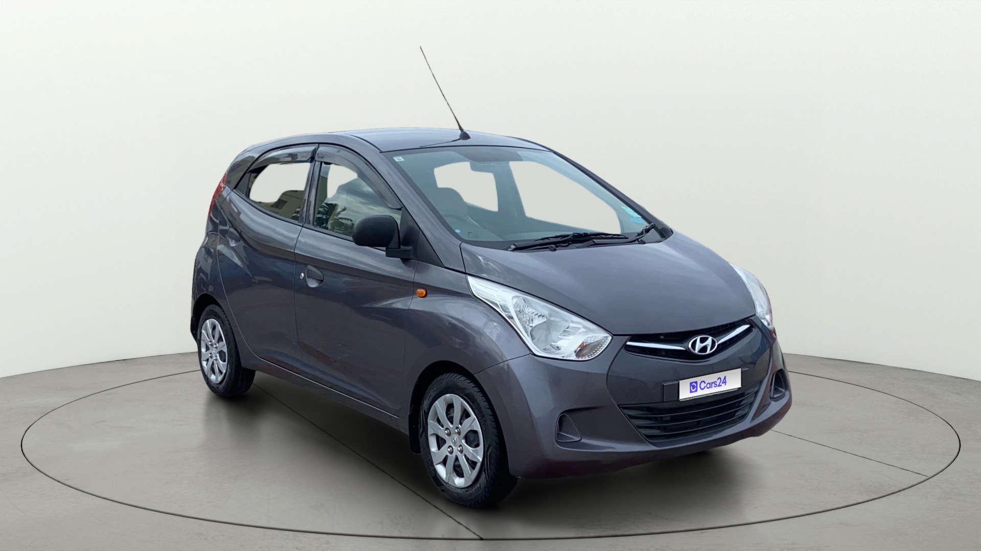 View 2018 Hyundai EON Magna Plus Image 37 Used 2018 Hyundai EON Magna Plus Image 37