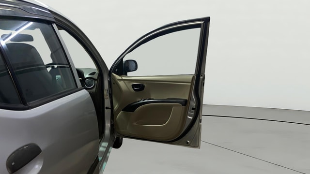 View Hyundai i10 Image 43 Used Hyundai i10 Image 43