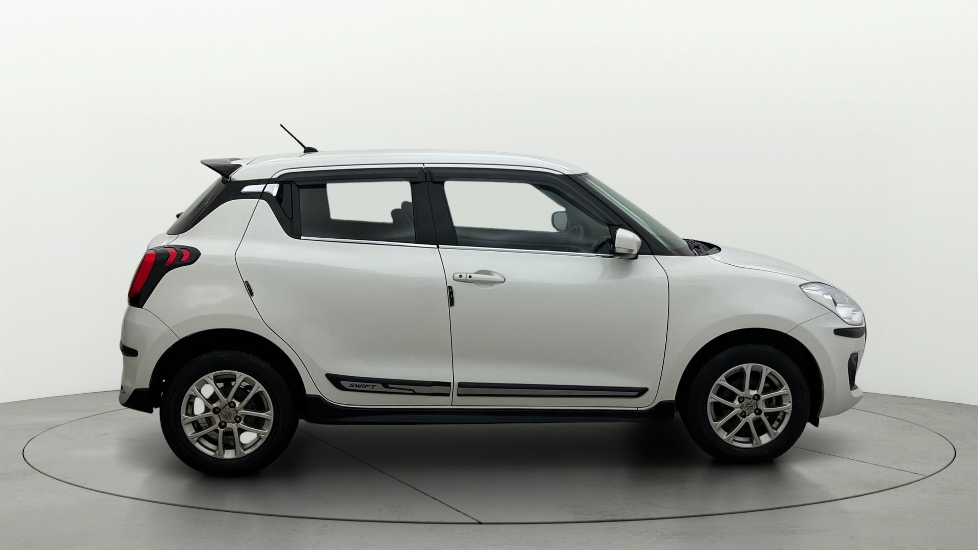 View 2023 Maruti Suzuki 1000 Base Variant Image 8 Used 2023 Maruti Suzuki 1000 Base Variant Image 8