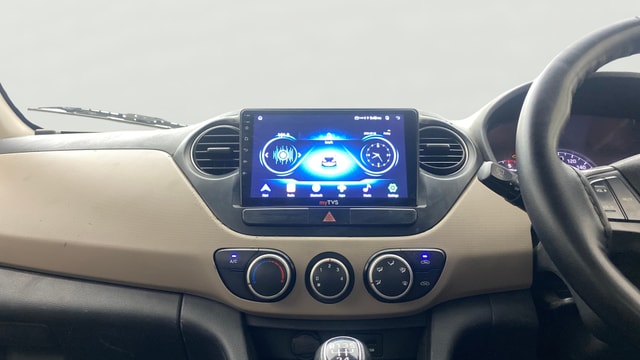 View Hyundai Grand i10 Image 17 Used Hyundai Grand i10 Image 17