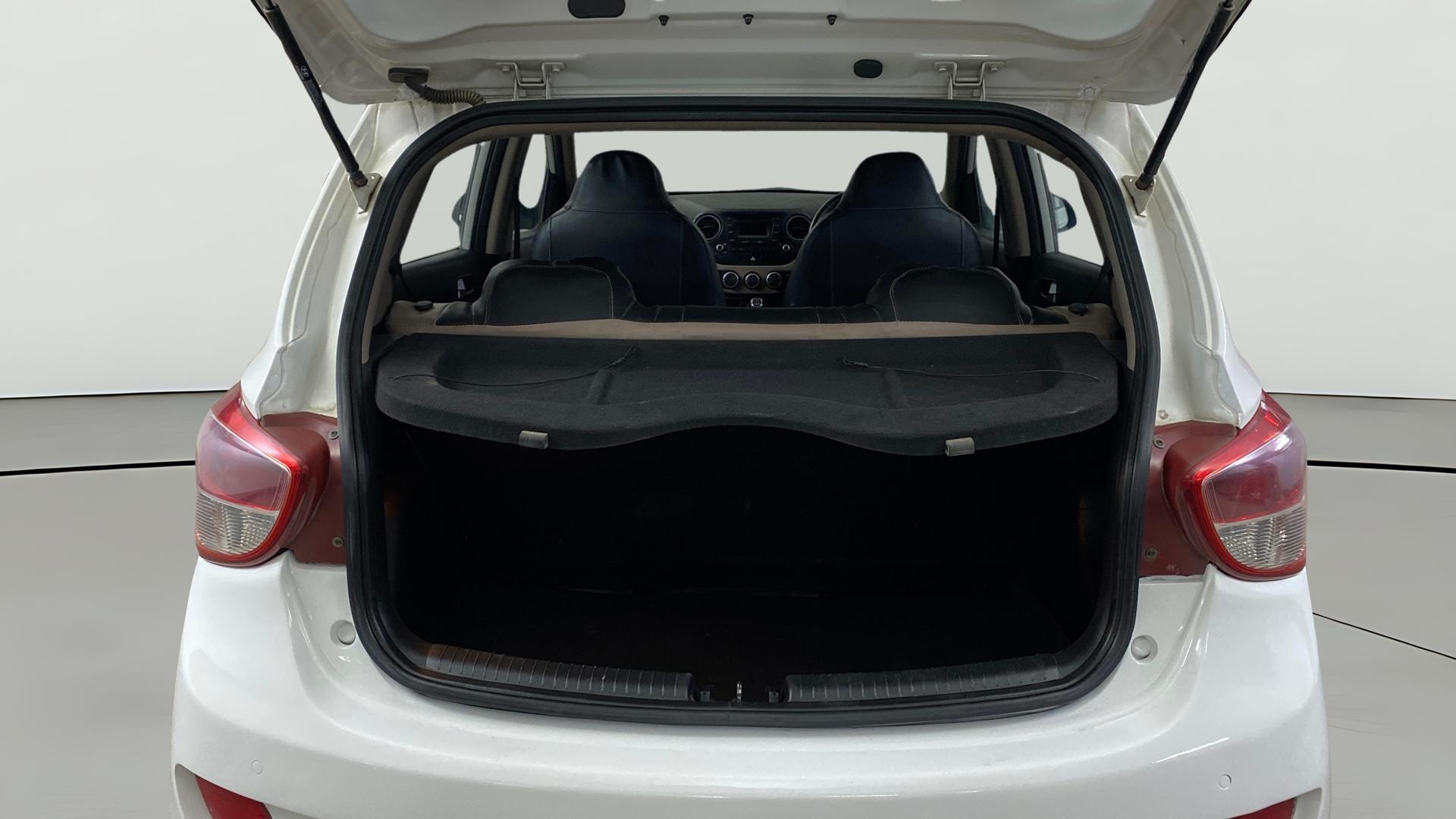 Used 2015 Hyundai Grand i10 Used 2015 Hyundai Grand i10