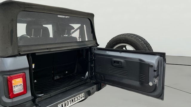 View Mahindra Thar Image 17 Used Mahindra Thar Image 17