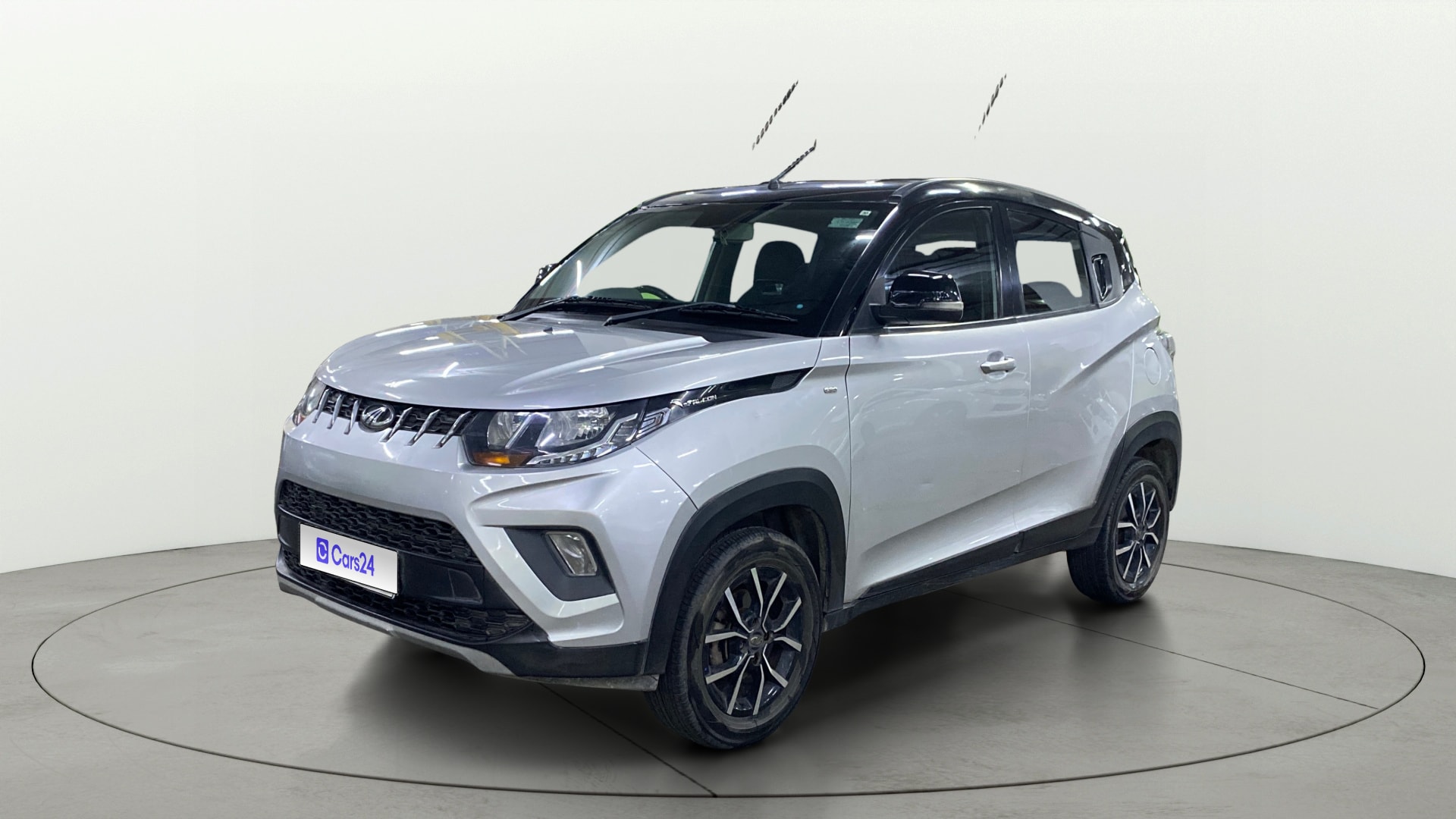 View 2018 Mahindra KUV100 K2 Petrol BS IV Image 20 Used 2018 Mahindra KUV100 K2 Petrol BS IV Image 20