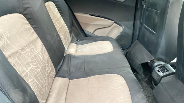 View Hyundai Grand i10 Image 28 Used Hyundai Grand i10 Image 28