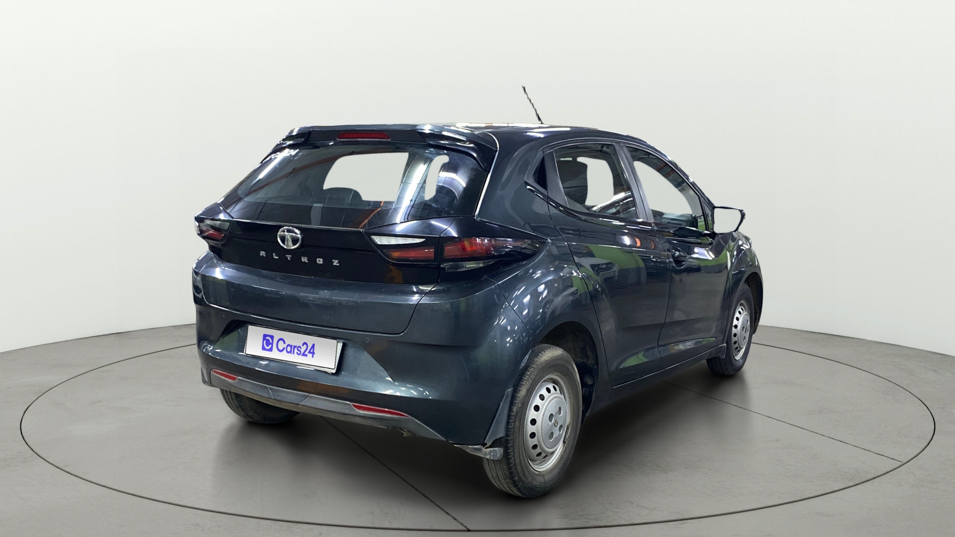 View 2020 Tata Altroz XM Petrol Image 41 Used 2020 Tata Altroz XM Petrol Image 41