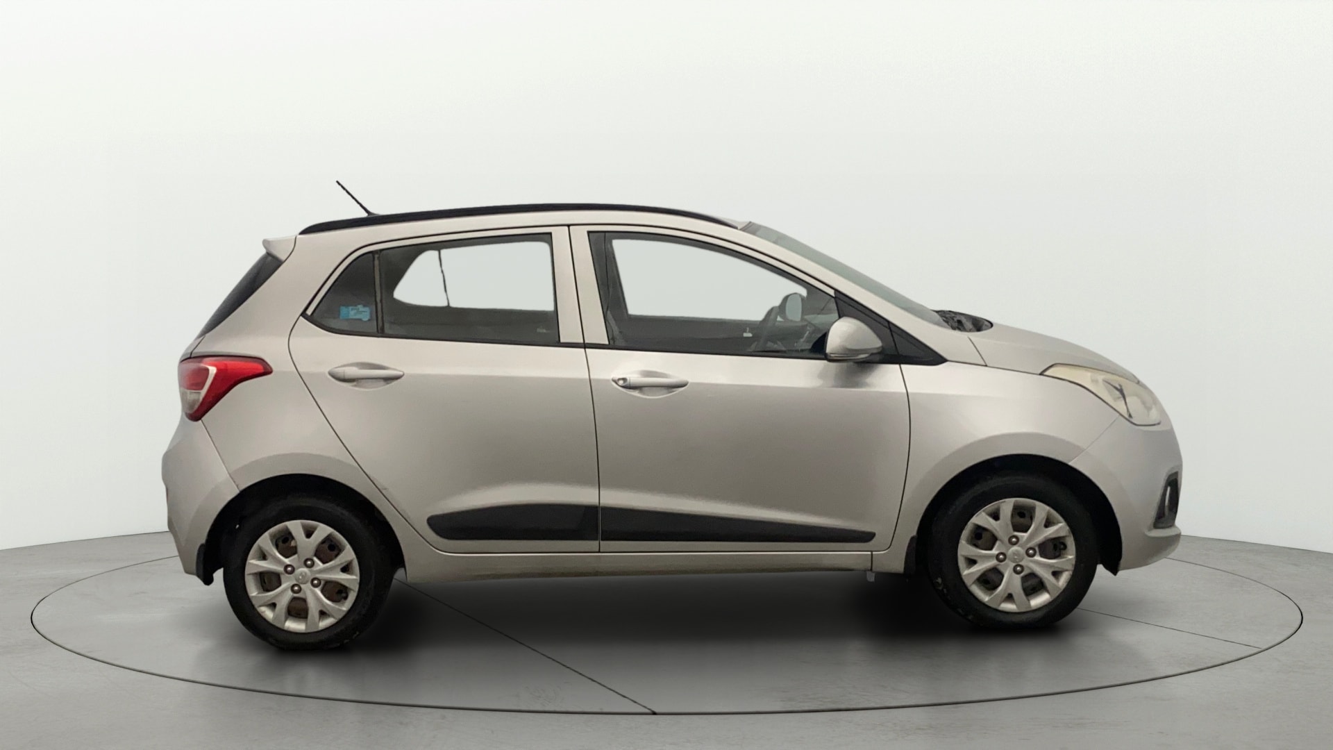 Used 2016 Hyundai Grand i10 Used 2016 Hyundai Grand i10