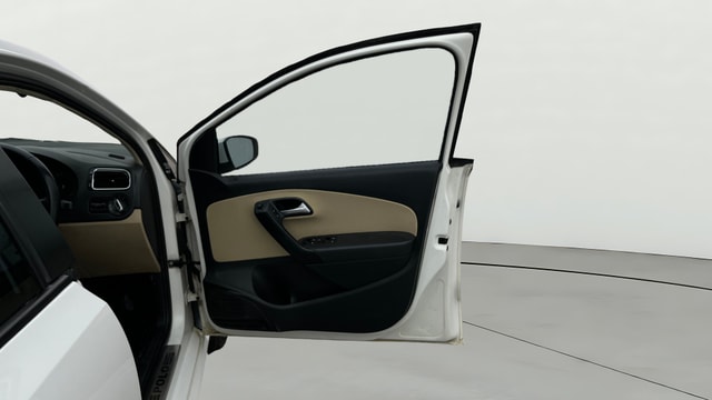 View Volkswagen Polo Image 45 Used Volkswagen Polo Image 45