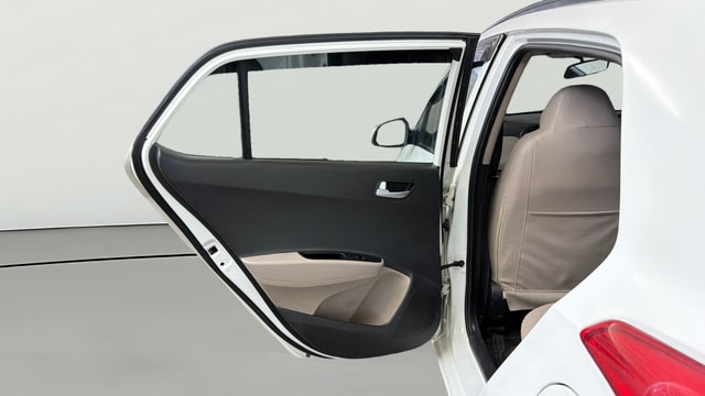 View Hyundai Grand i10 Image 22 Used Hyundai Grand i10 Image 22
