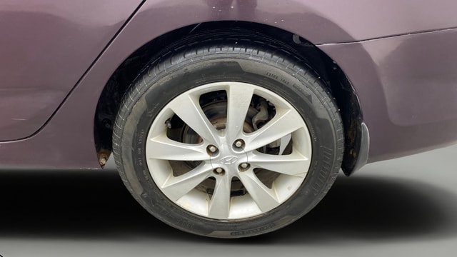 View Hyundai Fluidic Verna Image 12 Used Hyundai Fluidic Verna Image 12