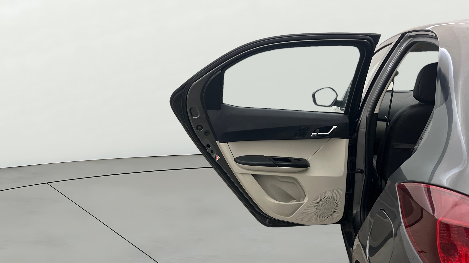 Used 2022 Tata Tiago Used 2022 Tata Tiago