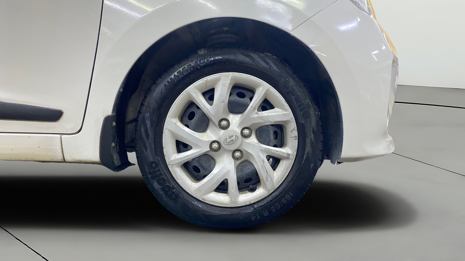 View 2017 Hyundai Grand i10 1.2 Sportz(O) Petrol Image 40 Used 2017 Hyundai Grand i10 1.2 Sportz(O) Petrol Image 40