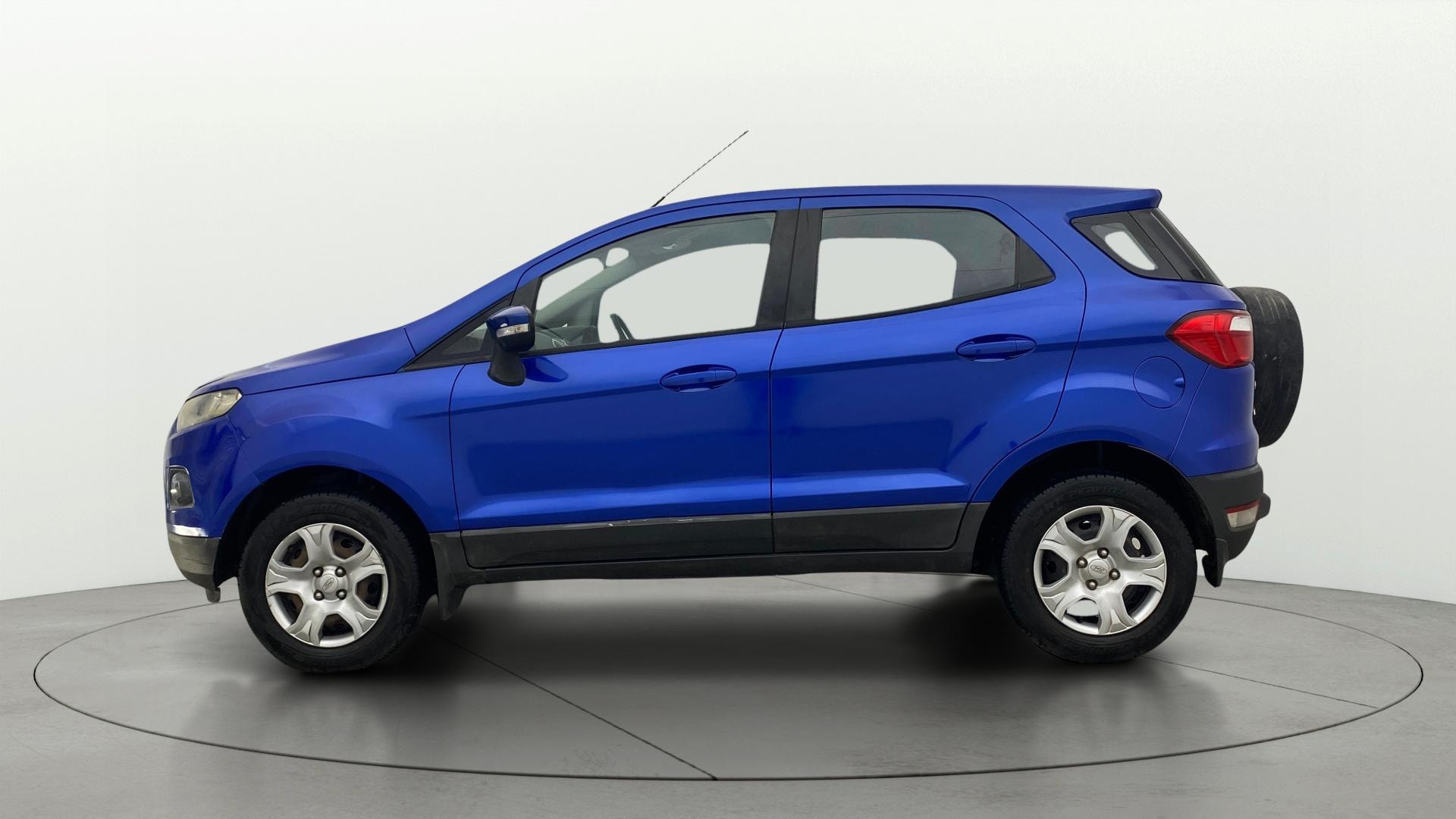 View 2014 Ford EcoSport 1.5 TDCi Diesel Ambiente BS IV Image 5 Used 2014 Ford EcoSport 1.5 TDCi Diesel Ambiente BS IV Image 5