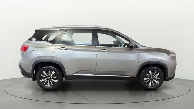 View MG Hector Image 9 Used MG Hector Image 9
