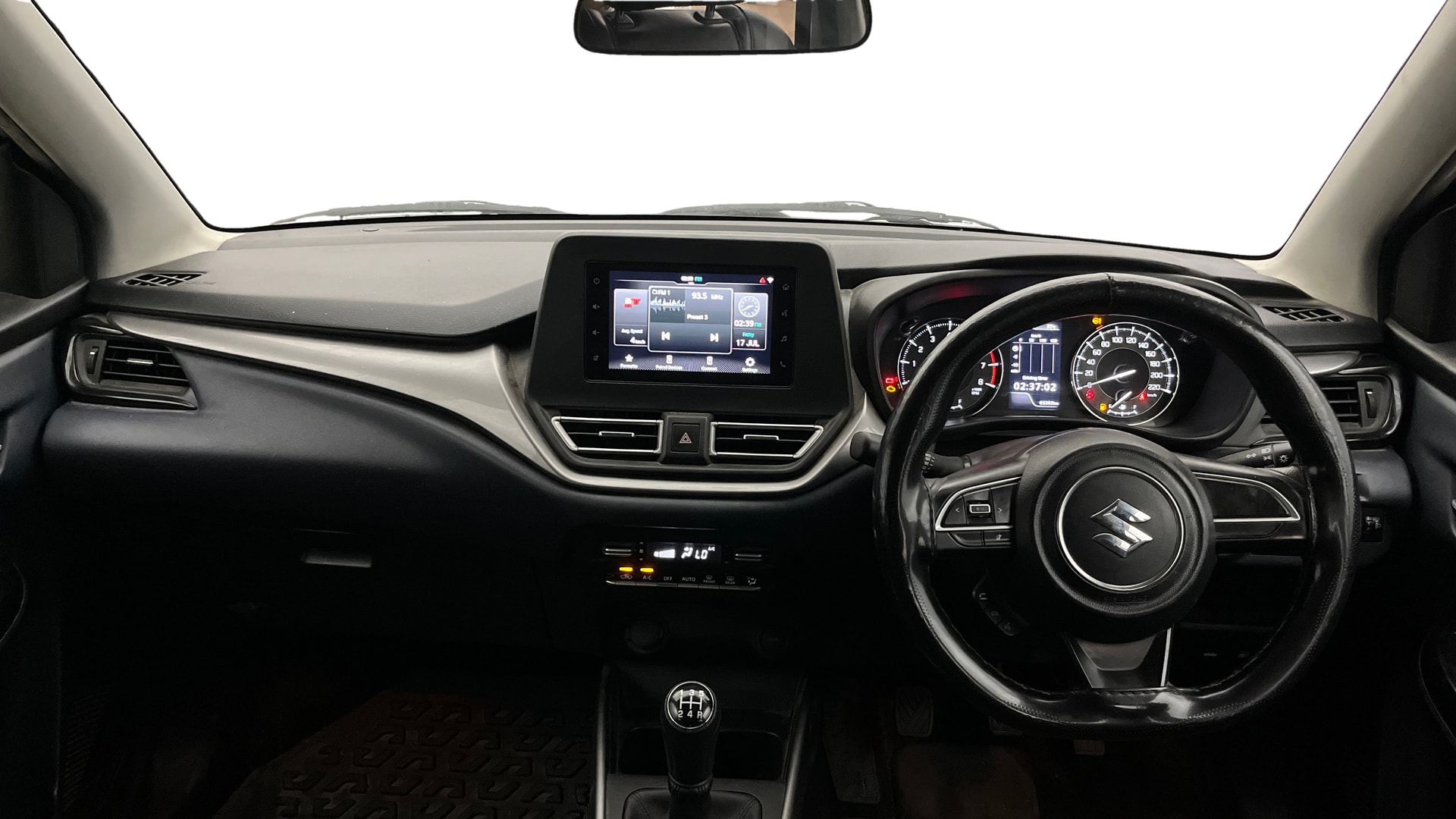 View 2023 Maruti Suzuki 1000 Base Variant Image 15 Used 2023 Maruti Suzuki 1000 Base Variant Image 15