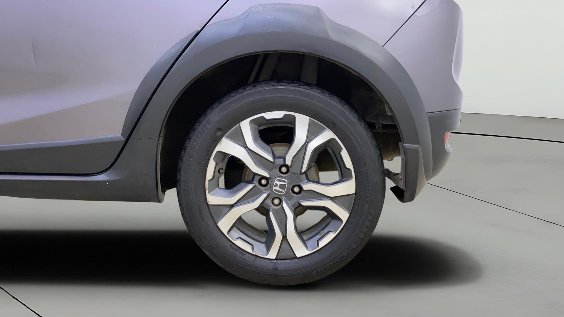 View 2018 Honda WR-V S MT Diesel Edge Edition Image 7 Used 2018 Honda WR-V S MT Diesel Edge Edition Image 7