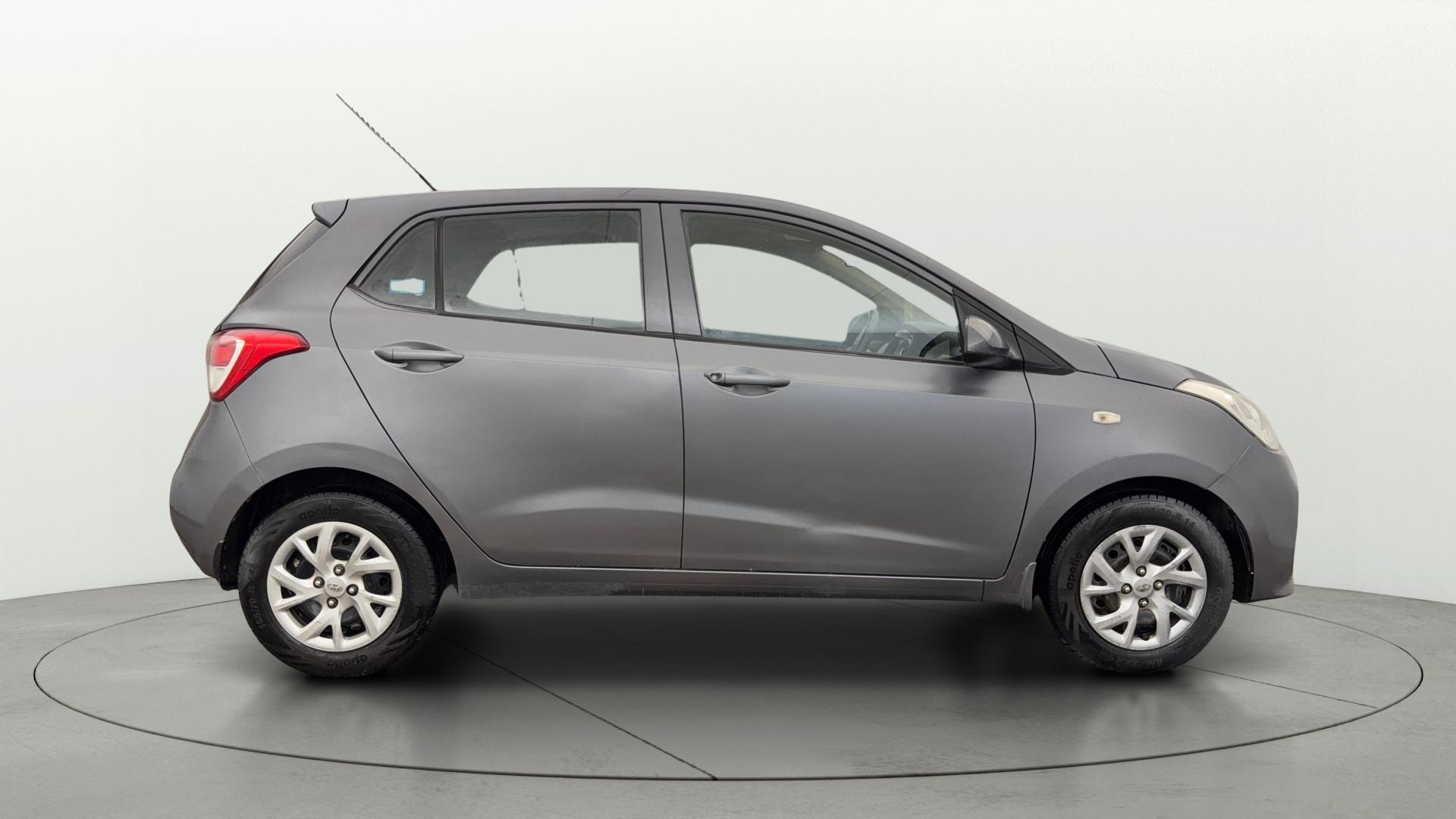 Used 2017 Hyundai Grand i10 Used 2017 Hyundai Grand i10
