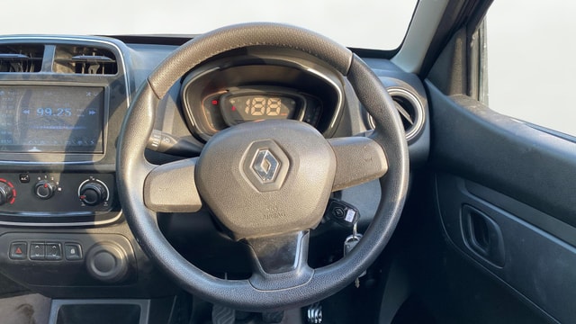 View Renault Kwid Image 20 Used Renault Kwid Image 20