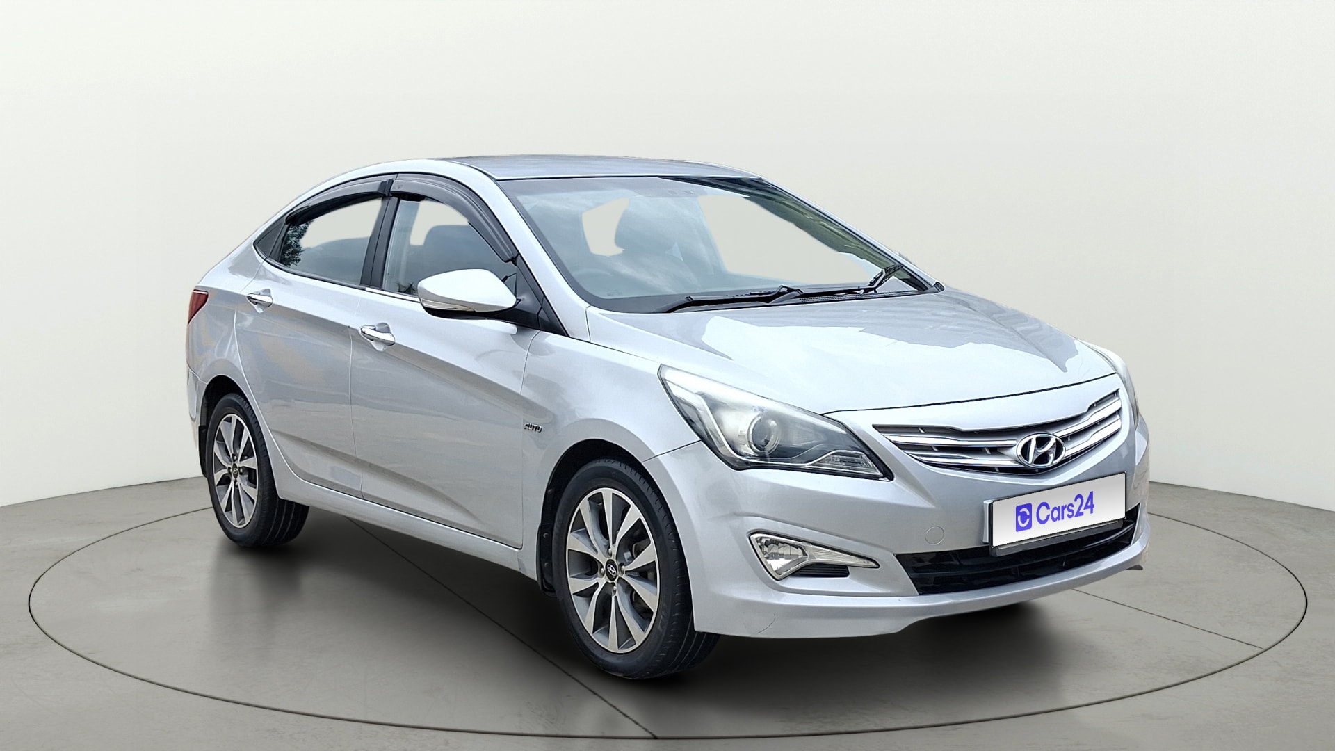 View 2016 Hyundai Verna 1.6 CRDi SX AT Image 37 Used 2016 Hyundai Verna 1.6 CRDi SX AT Image 37