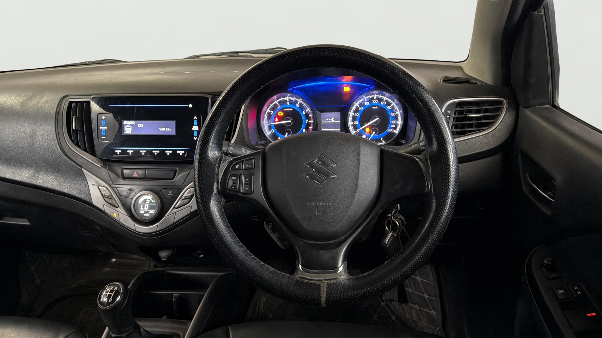 View 2021 Maruti Suzuki 1000 Base Variant Image 20 Used 2021 Maruti Suzuki 1000 Base Variant Image 20