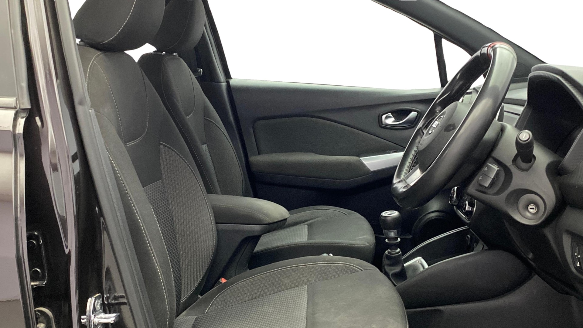 View 2019 Nissan Kicks XV Petrol BS IV Image 26 Used 2019 Nissan Kicks XV Petrol BS IV Image 26