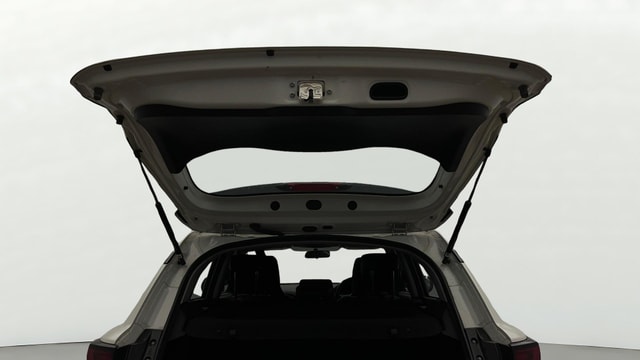 View Toyota Urban Cruiser Hyryder Image 16 Used Toyota Urban Cruiser Hyryder Image 16
