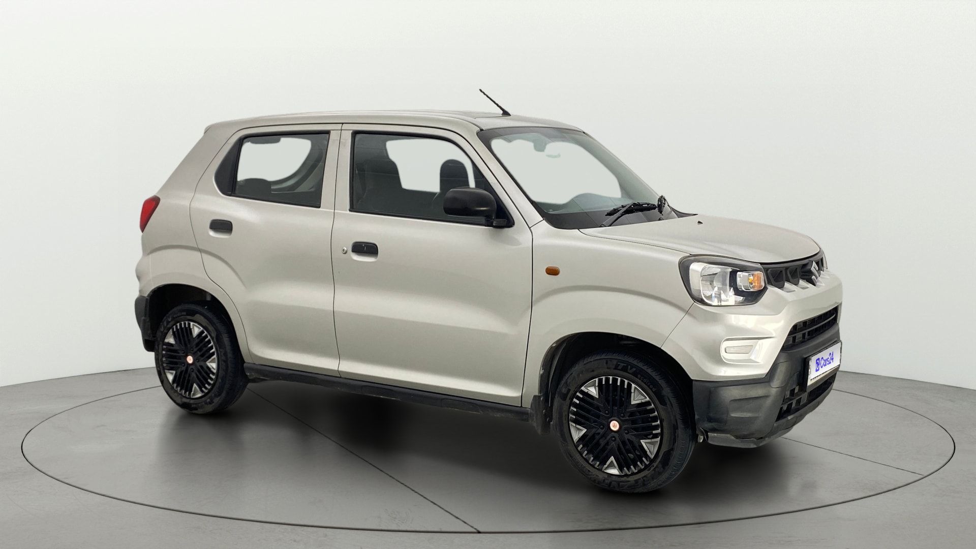 View 2021 Maruti Suzuki 1000 Base Variant Image 35 Used 2021 Maruti Suzuki 1000 Base Variant Image 35