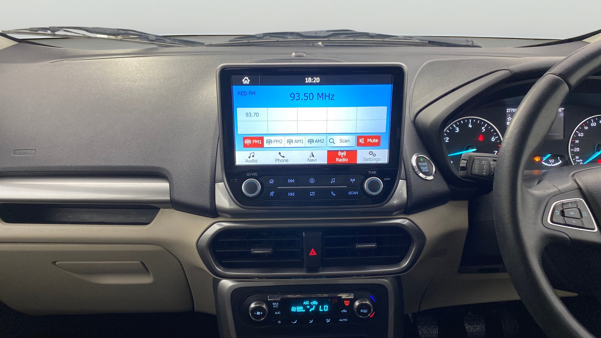 View 2020 Ford EcoSport 1.5 TDCi Diesel Ambiente BS IV Image 18 Used 2020 Ford EcoSport 1.5 TDCi Diesel Ambiente BS IV Image 18